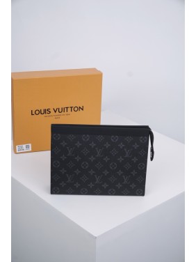 LOUIS VUITTON Pochette Voyage in Classic Full Monogram