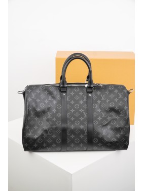 LOUIS VUITTON Keepall Travel Bag with Shoulder Strap (Monogram)