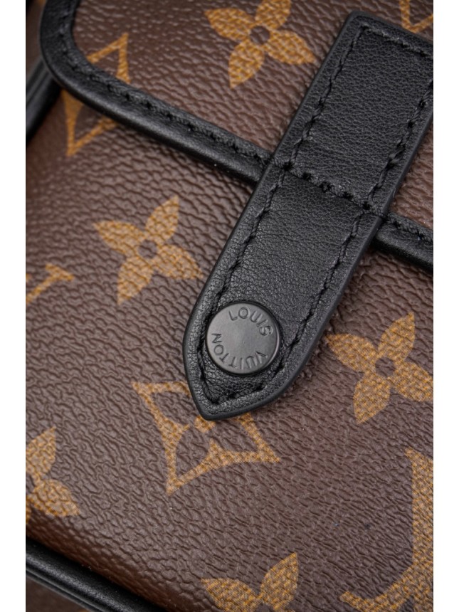 LOUIS VUITTON Monogram Canvas & Leather Crossbody Bag