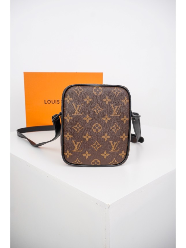 LOUIS VUITTON Monogram Canvas & Leather Crossbody Bag