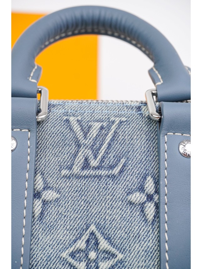 Louis-Vuitton-Washed-Blue-Denim-Canvas-Small-Bag