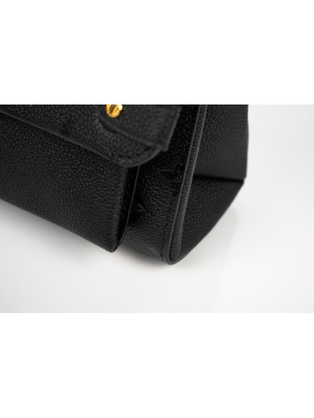  LOUIS-VUITTON-Grained-Calfskin-Mini Shoulder-Crossbody-Bag