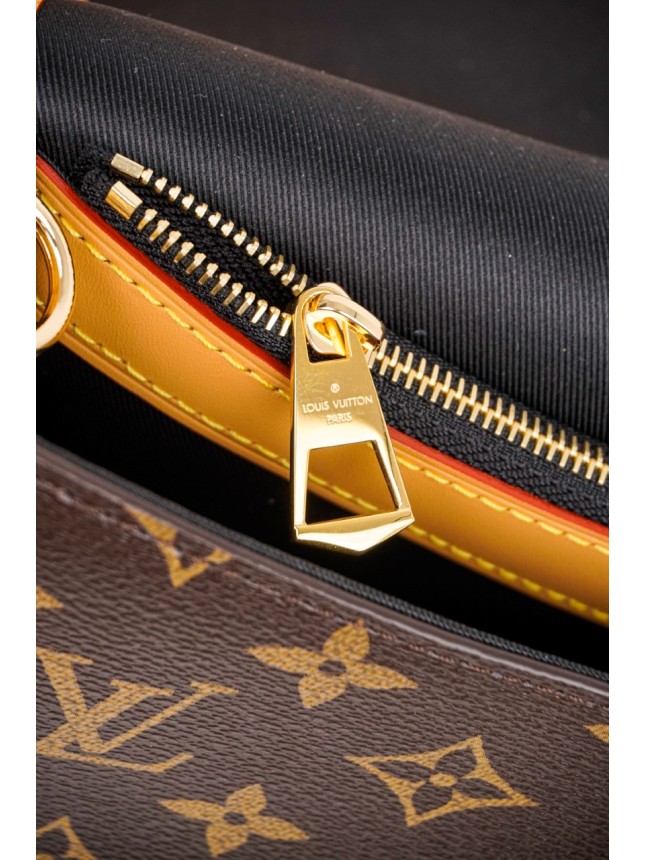 Louis Vuitton Baguette Flap Bag