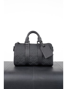 Louis Vuitton Pillow Messenger Bag in Full-Grain Leather