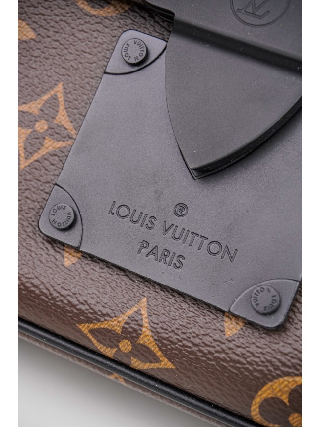 Louis Vuitton Monogram Camera Messenger Bag