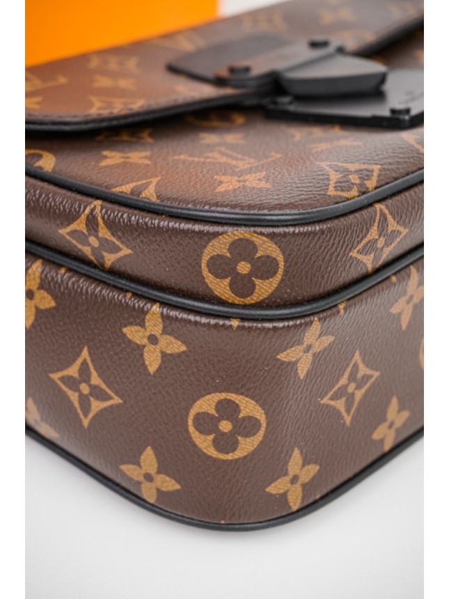 Louis Vuitton Monogram Camera Messenger Bag