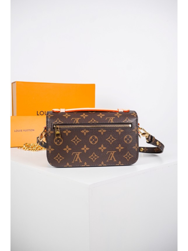 Louis Vuitton Pochette Métis Messenger Bag