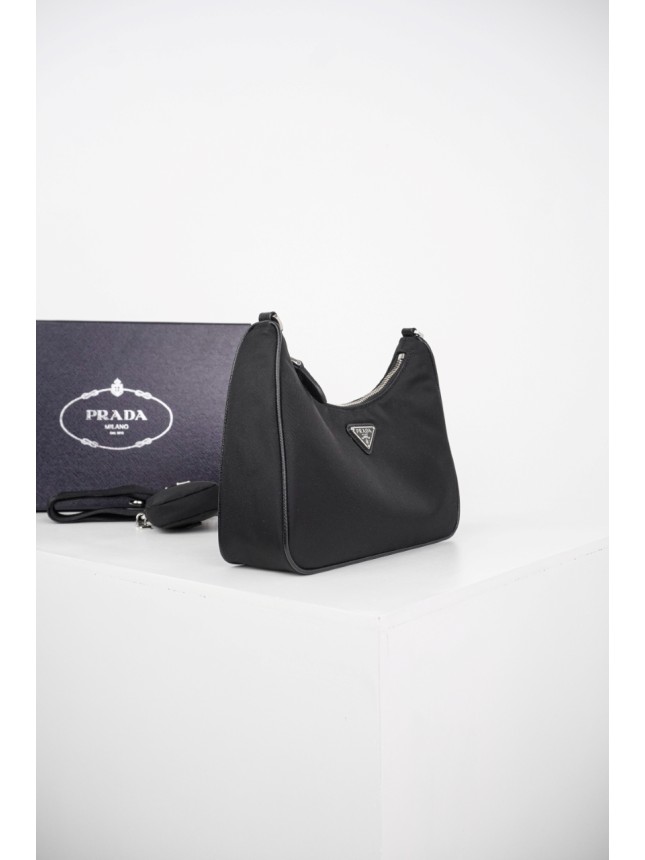 Prada 3-in-1 Women’s Clutch Bag