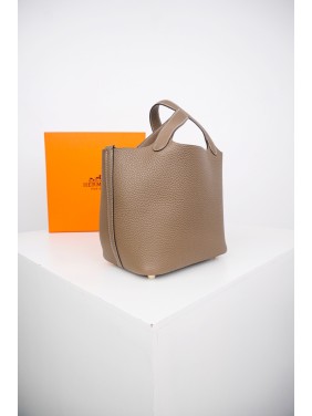 Hermès Picotin Lock Bag in Étoupe with Gold Hardware