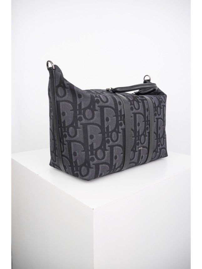 Dior Full-Logo Tote Bag in Black