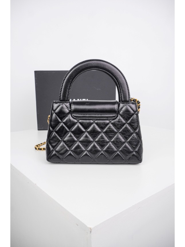Chanel Quilted Calfskin Chain Shoulder Crossbody Bag