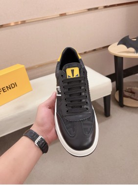 Fendi's latest men's cowhide casual shoes