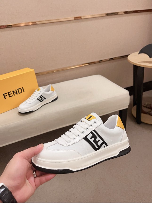 Fendi's latest men's cowhide casual shoes