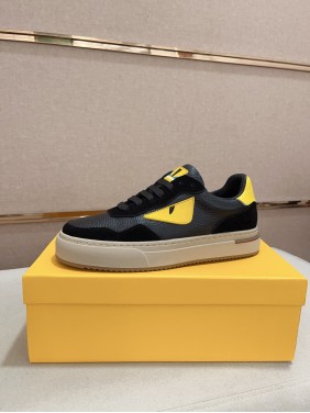 Fendi's latest men's cowhide casual shoes