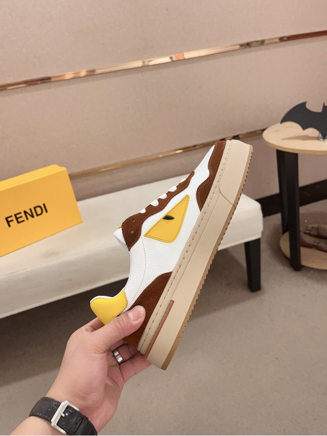Fendi's latest men's cowhide casual shoes