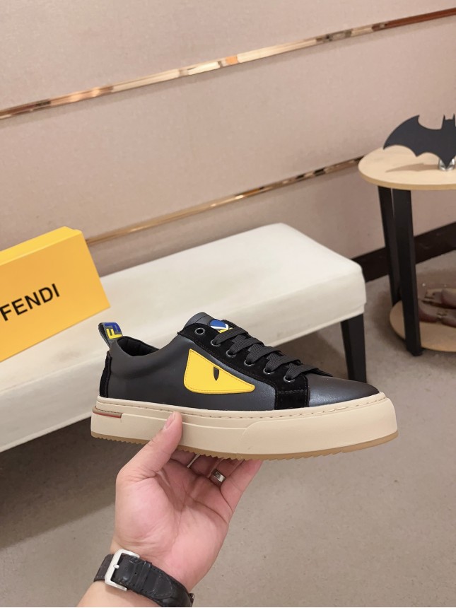 Fendi's latest men's cowhide casual shoes