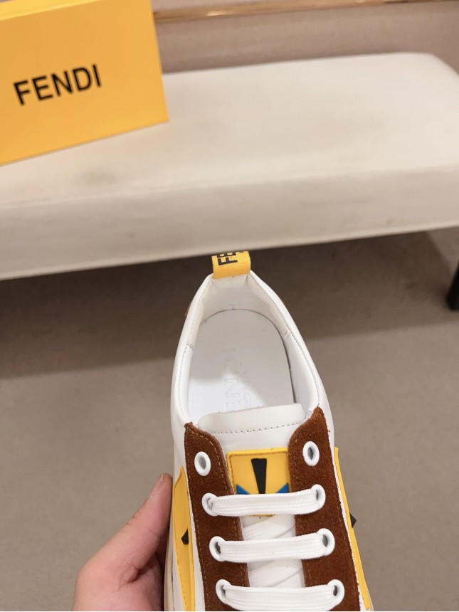 Fendi's latest men's cowhide casual shoes