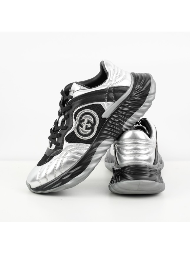 Gucci Ripple Sneakers