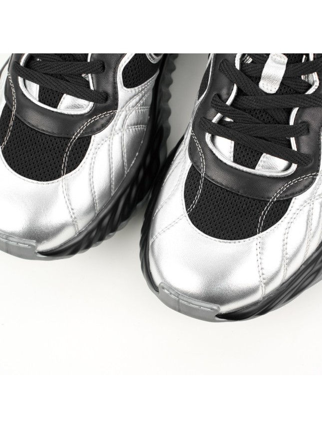Gucci Ripple Sneakers