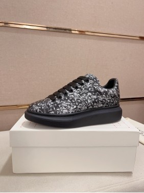 Alexander McQUEEN 2025Fashion new products