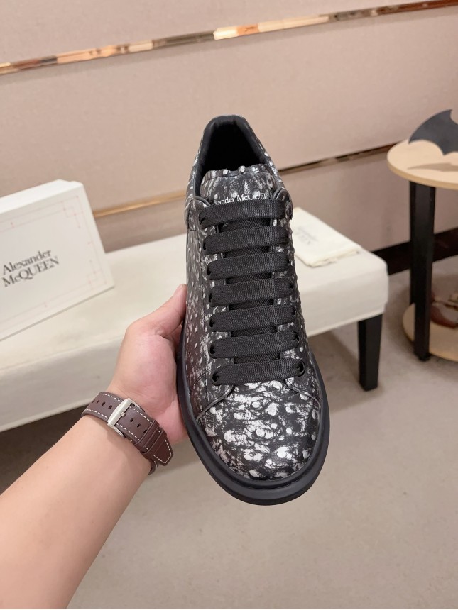 Alexander McQUEEN 2025Fashion new products