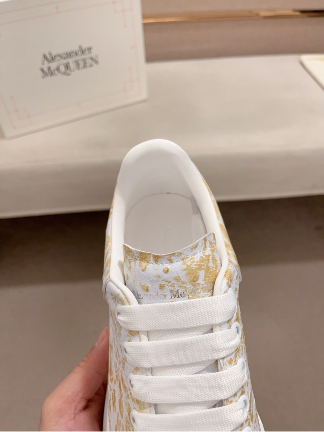 Alexander McQUEEN 2025Fashion new products