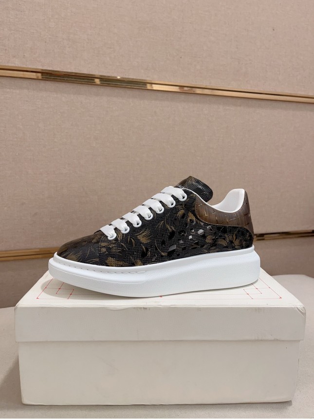Alexander McQUEEN 2025Fashion new products