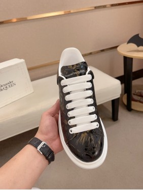 Alexander McQUEEN 2025Fashion new products