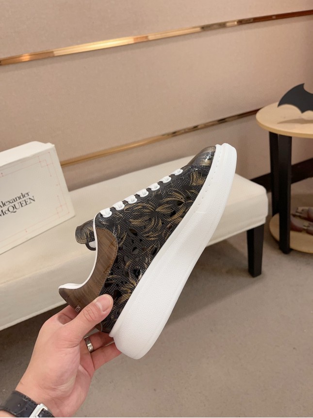 Alexander McQUEEN 2025Fashion new products