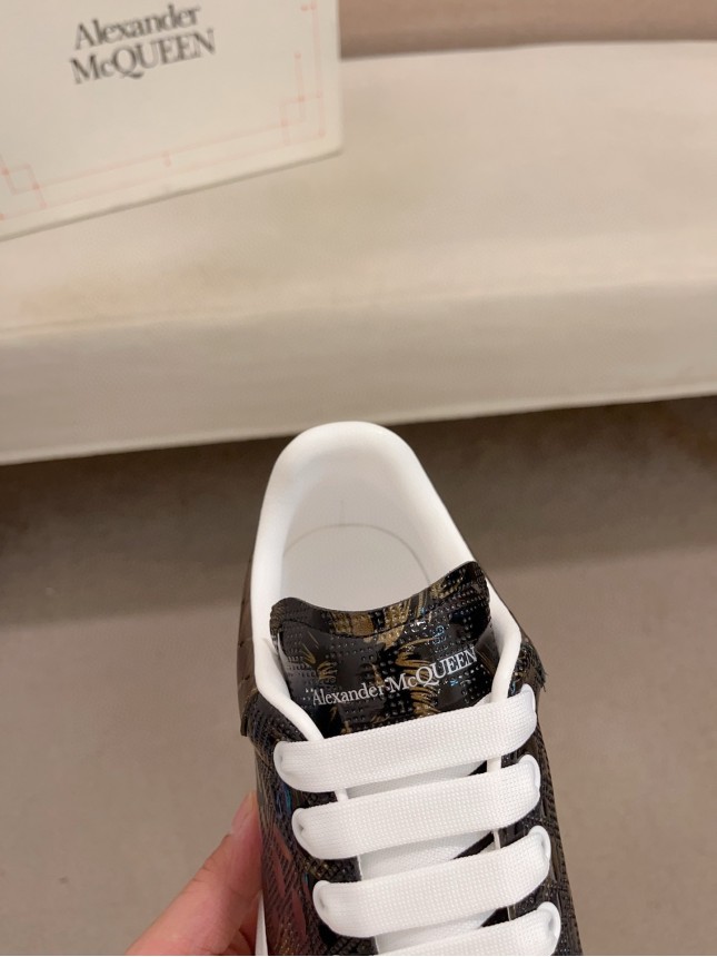 Alexander McQUEEN 2025Fashion new products