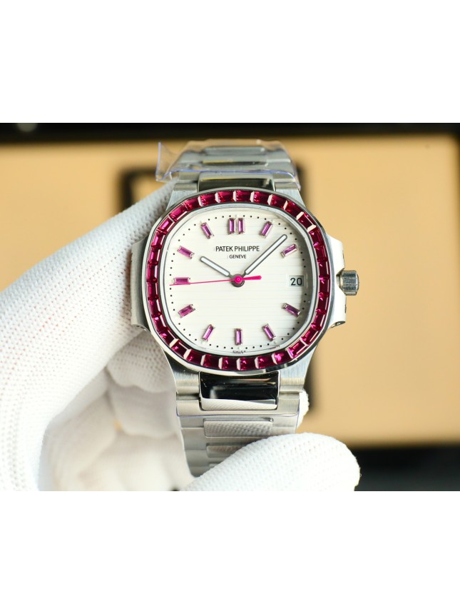 Patek Philippe Nautilus Ladies' Watch PP5711  