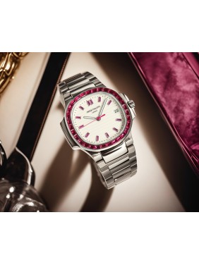 Patek Philippe Nautilus Ladies' Watch PP5711  