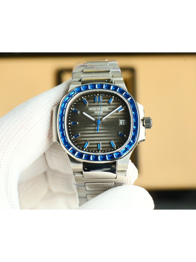 Patek Philippe Nautilus Ladies' Watch PP5711  