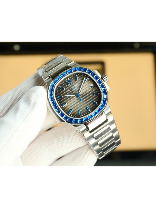 Patek Philippe Nautilus Ladies' Watch PP5711  