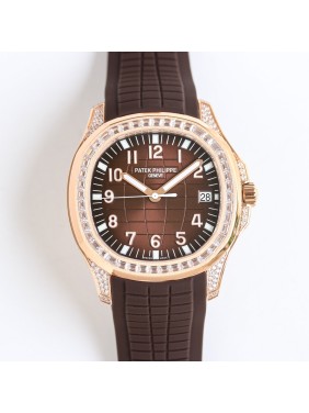 The fully paved T-diamond Patek Philippe Aquanaut series