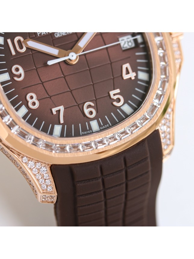 The fully paved T-diamond Patek Philippe Aquanaut series
