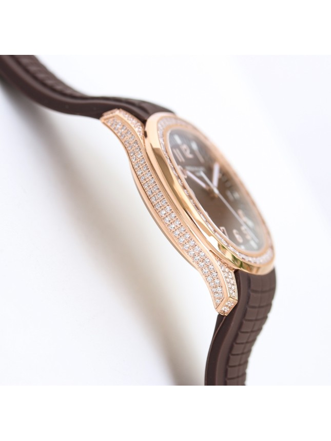 The fully paved T-diamond Patek Philippe Aquanaut series