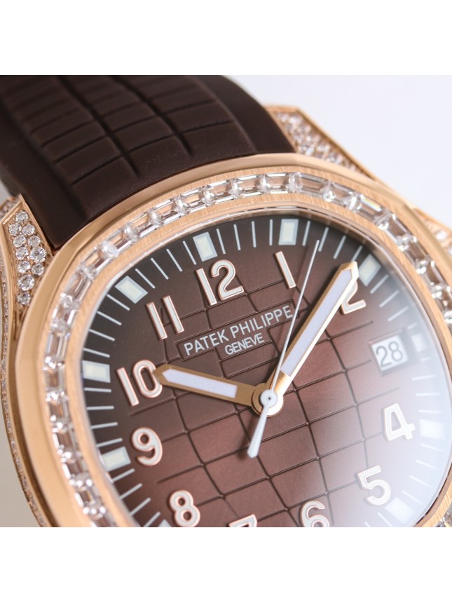 The fully paved T-diamond Patek Philippe Aquanaut series