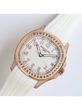 The fully paved T-diamond Patek Philippe Aquanaut series