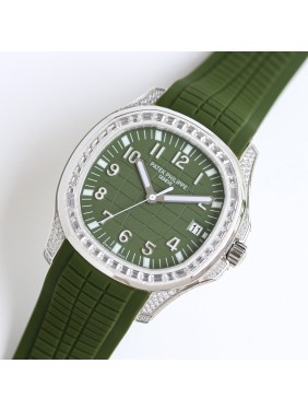 The fully paved T-diamond Patek Philippe Aquanaut series
