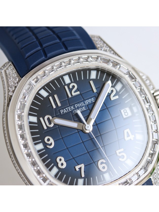 The fully paved T-diamond Patek Philippe Aquanaut series
