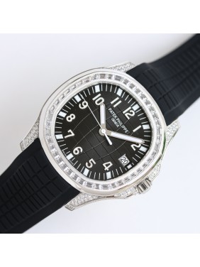 The fully paved T-diamond Patek Philippe Aquanaut series